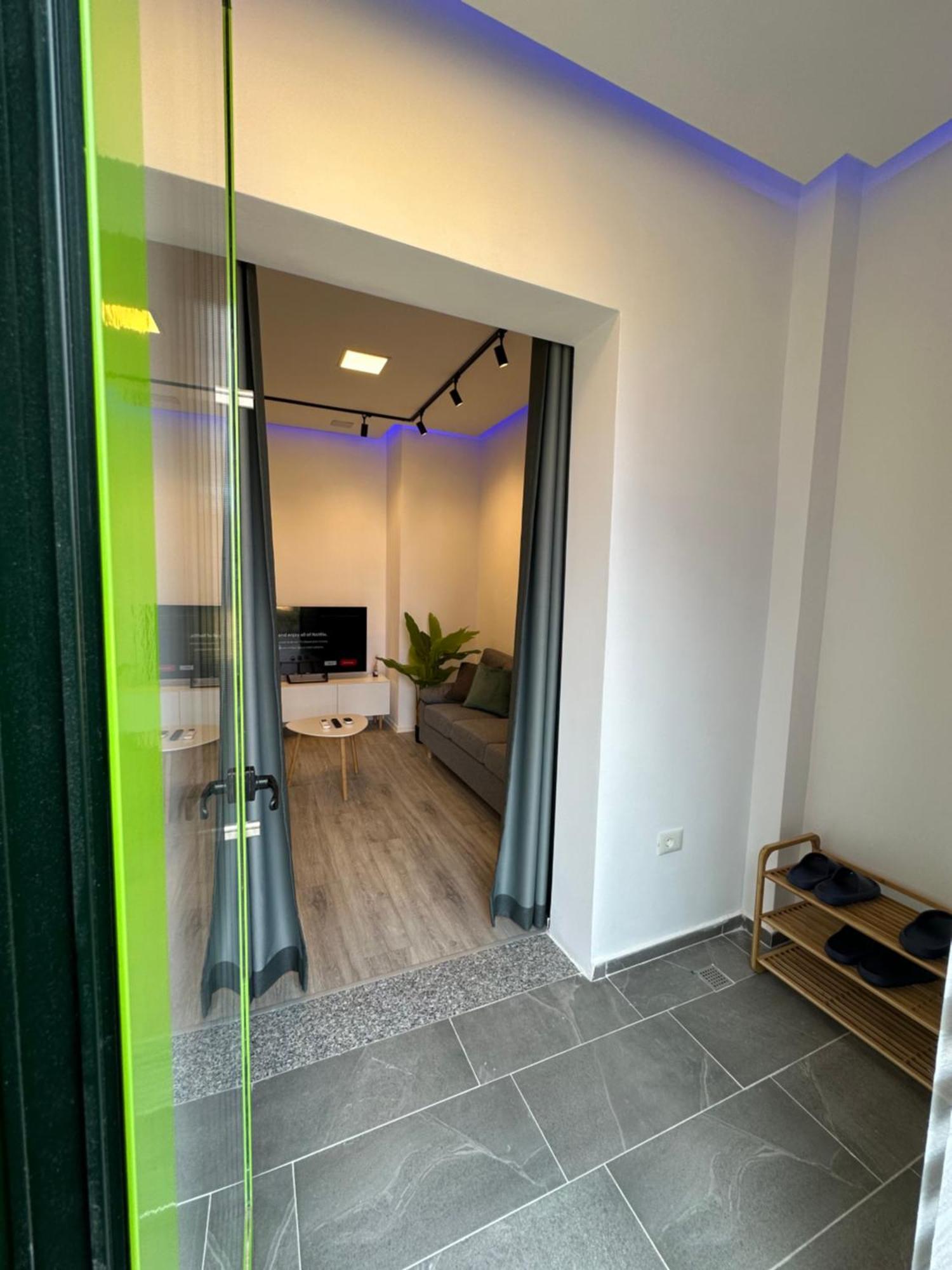 Sunflower Apartment Tirana Zewnętrze zdjęcie
