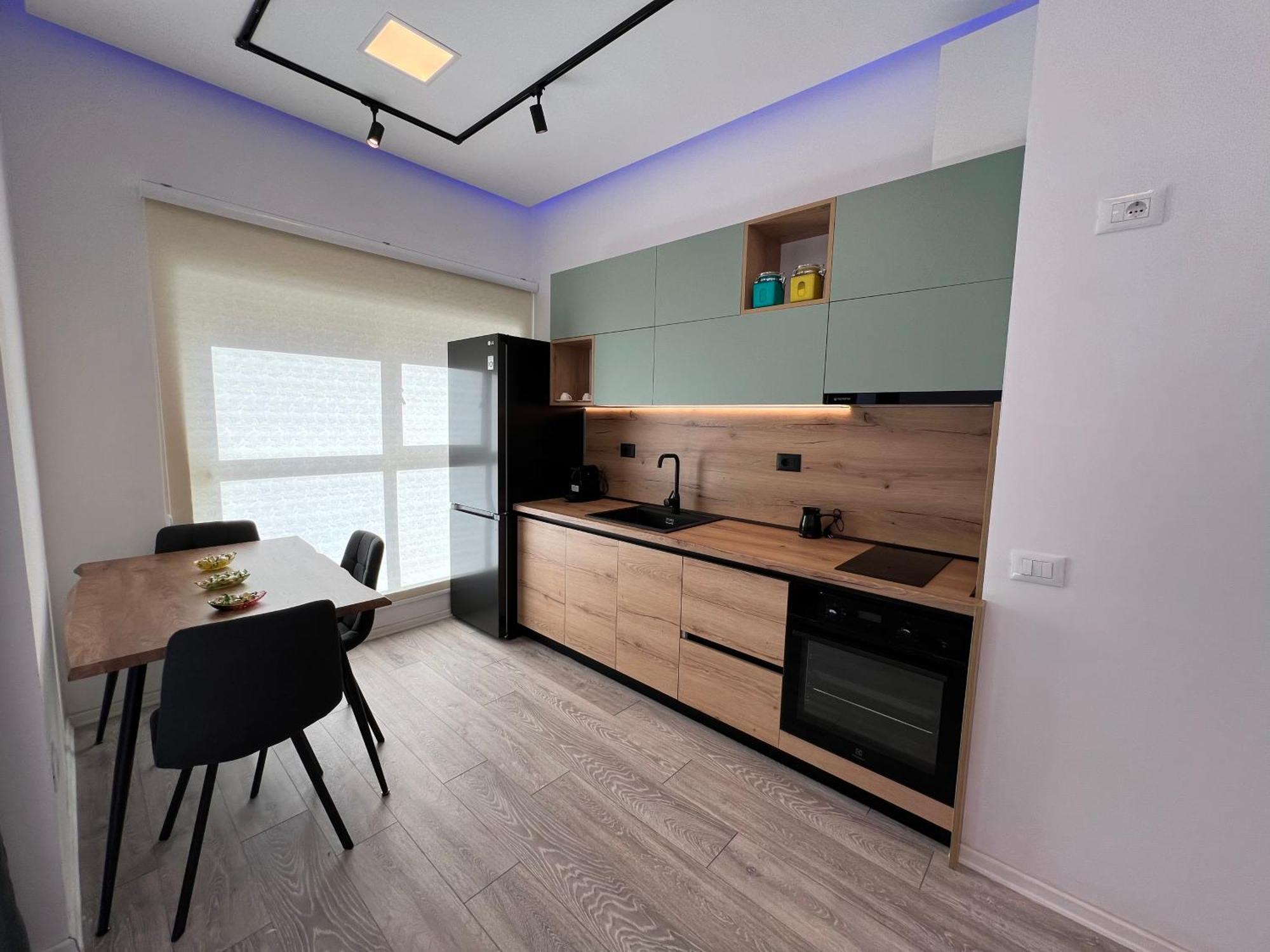 Sunflower Apartment Tirana Zewnętrze zdjęcie